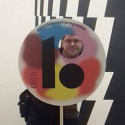 J