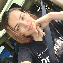V